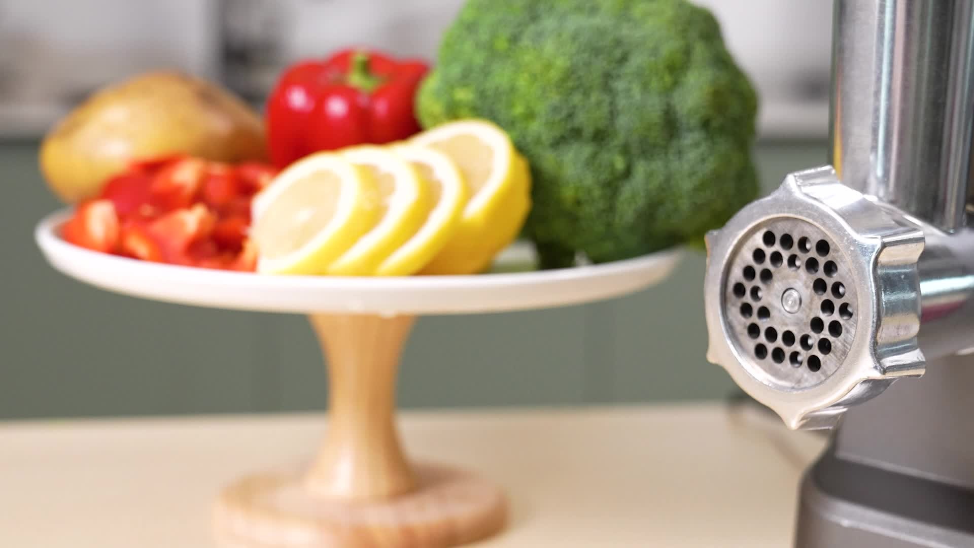Electric Meat Grinder & Food Processor - Sausage Stuffer, Cookie Dough Mixer with 3 Stainless Steel Plates - Perfect for Home Kitchen - 图片 9